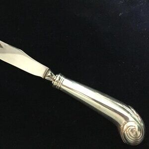 STIEFF STERLING WILLIAMSBURG SHELL PISTOL GRIP DINNER KNIFE 9.75" NO MONOGRAM